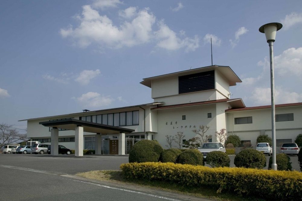 Shorenji Lake Hotel Nabari Exterior photo